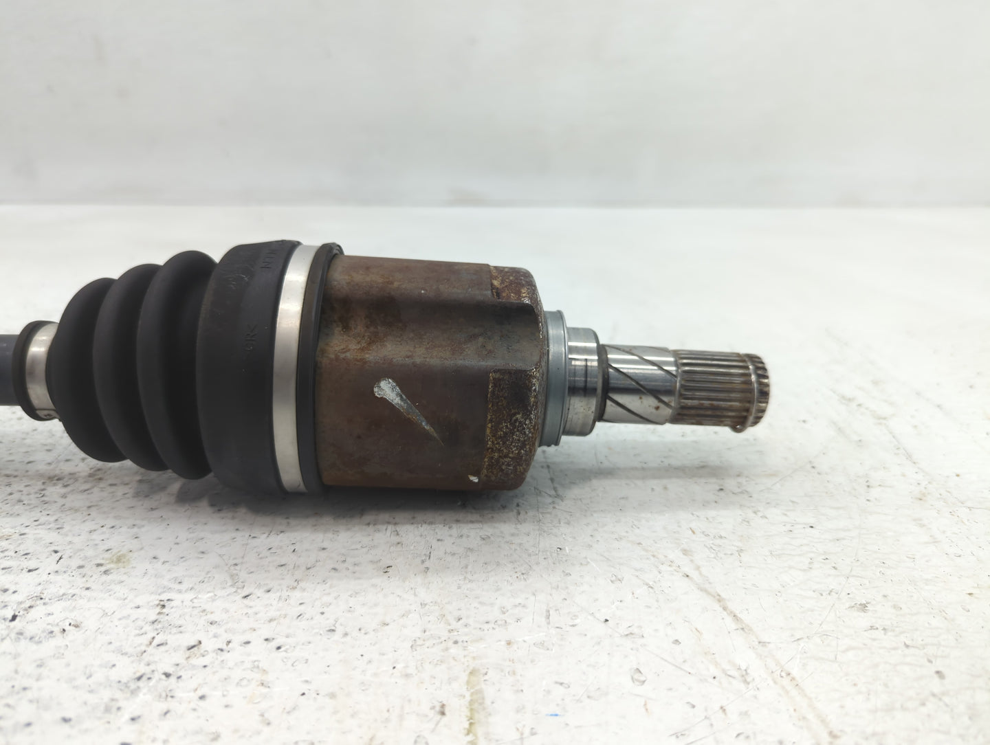 2016-2020 Nissan Rogue Axle Shaft Front Driver Cv C/v - Oemusedautoparts1.com