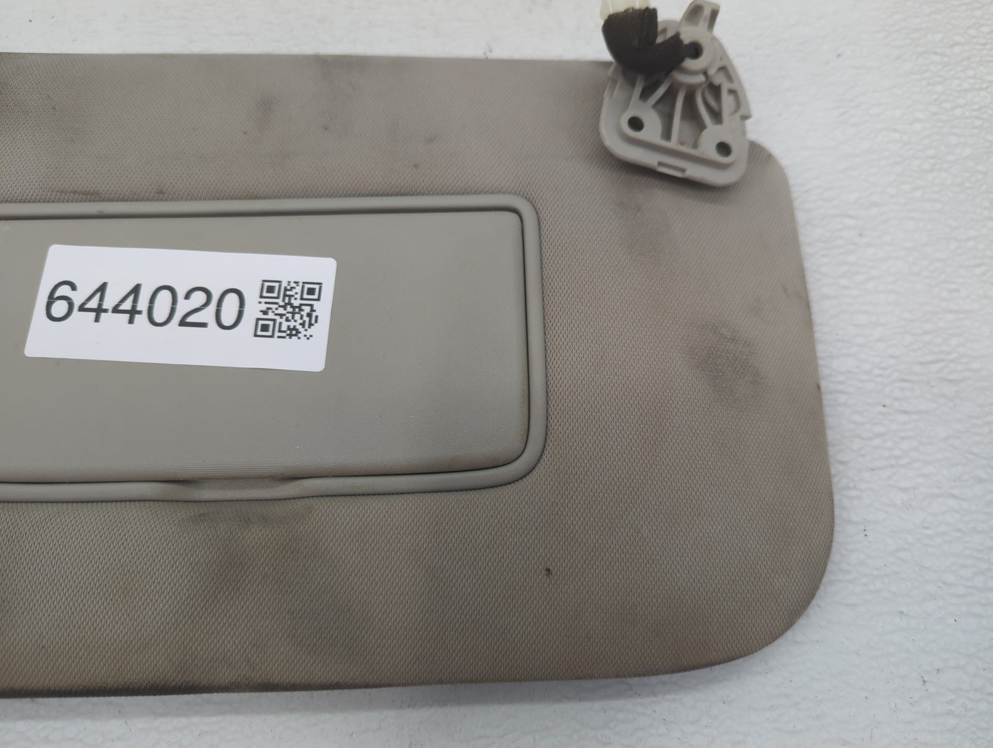 2014-2017 Nissan Rogue Sun Visor Shade Replacement Passenger Right Mirror Fits Fits 2014 2015 2016 2017 OEM Used Auto Parts 