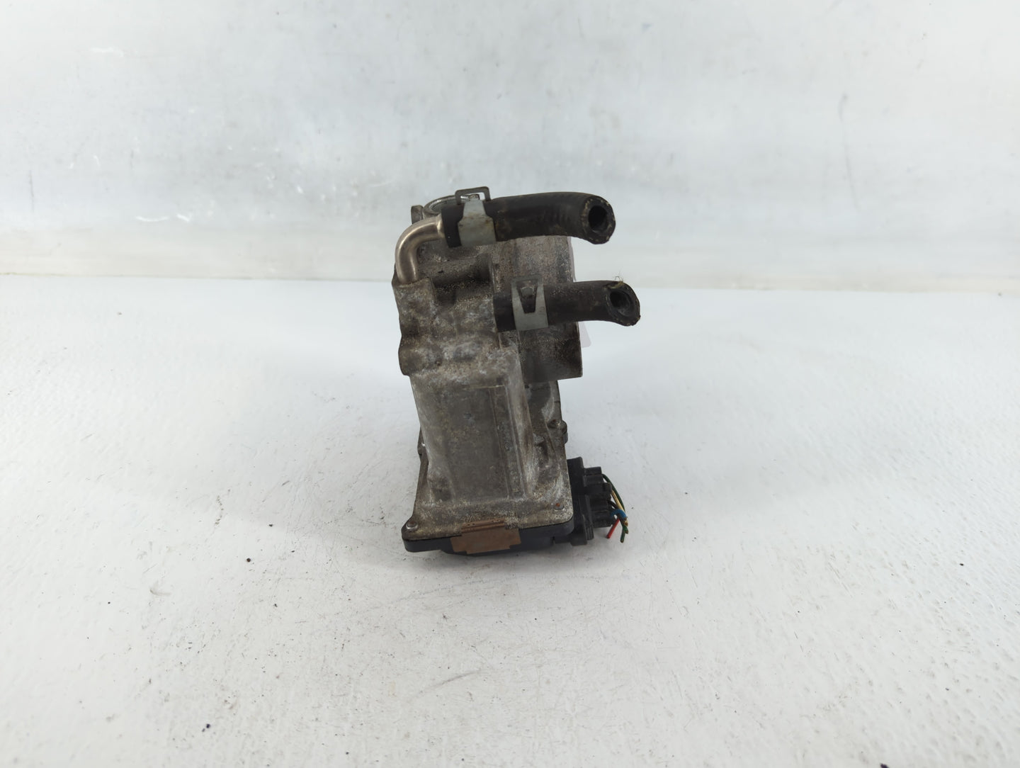 2014-2020 Nissan Rogue Throttle Body P/N:3TA60-01 A Fits Fits 2013 2014 2015 2016 2017 2018 2019 2020 OEM Used Auto Parts - 