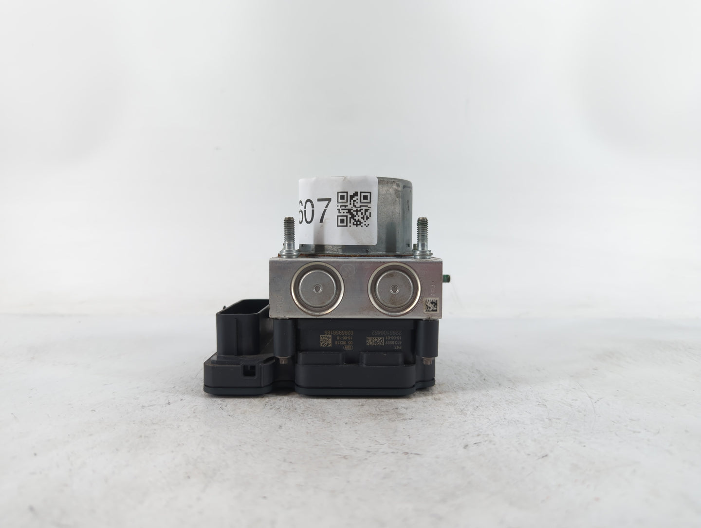 2015-2016 Nissan Rogue ABS Pump Control Module Replacement P/N:47660-5HA0A Fits Fits 2015 2016 OEM Used Auto Parts - Oemused