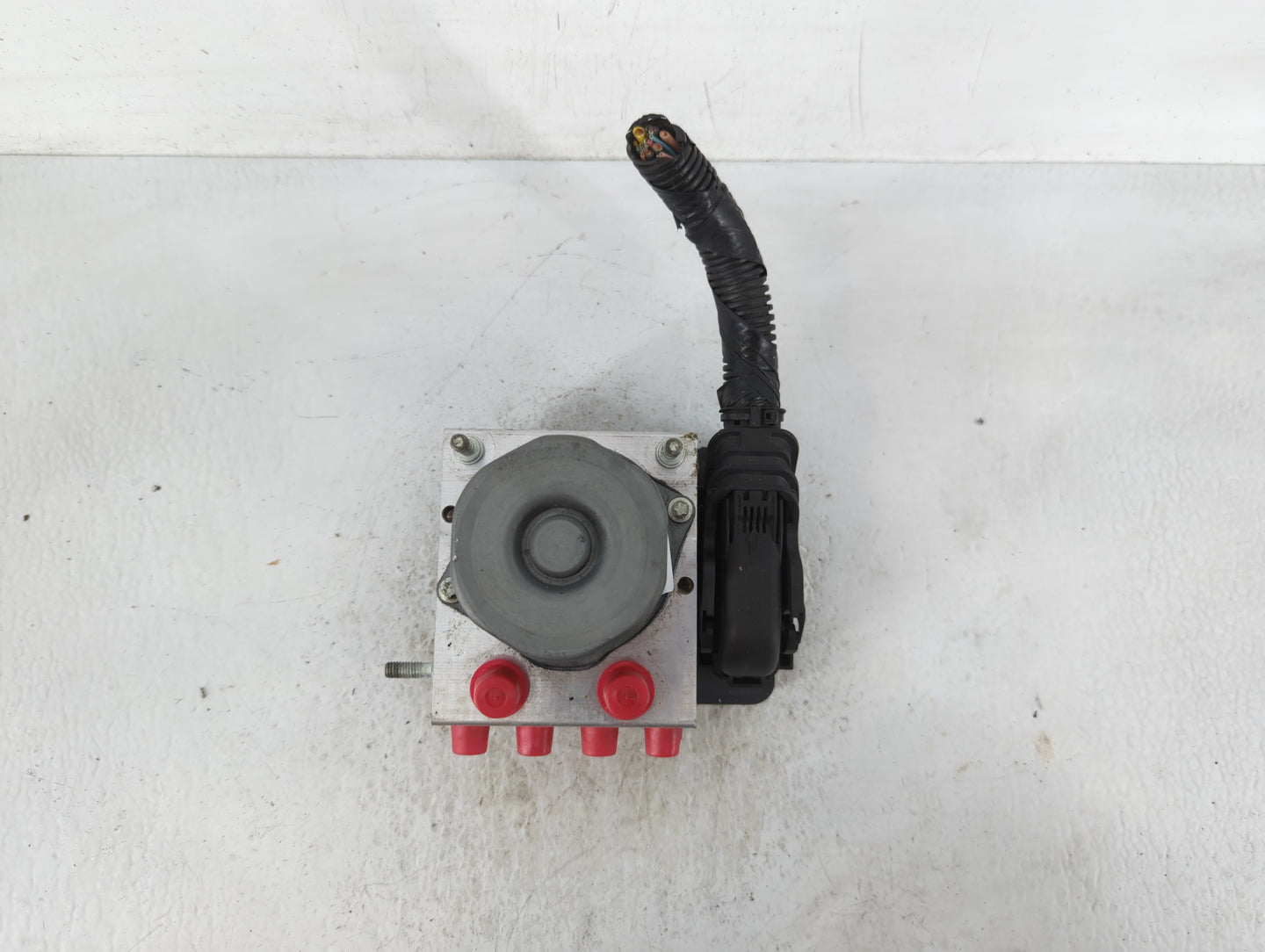 2016 Nissan Rogue ABS Pump Control Module Replacement P/N:269 620 47660 6FK2A Fits OEM Used Auto Parts - Oemusedautoparts1.c