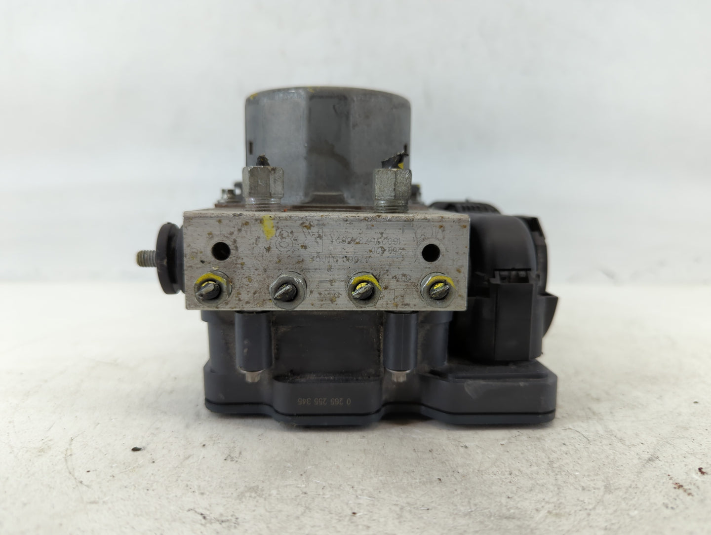 2016 Nissan Rogue ABS Pump Control Module Replacement P/N:47660 9TB0C Fits OEM Used Auto Parts - Oemusedautoparts1.com