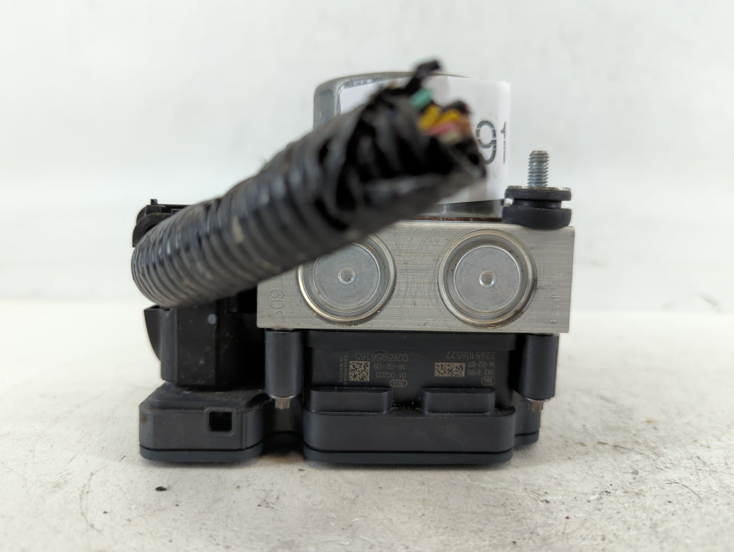 2016 Nissan Rogue ABS Pump Control Module Replacement P/N:47660 9TB0C Fits OEM Used Auto Parts - Oemusedautoparts1.com
