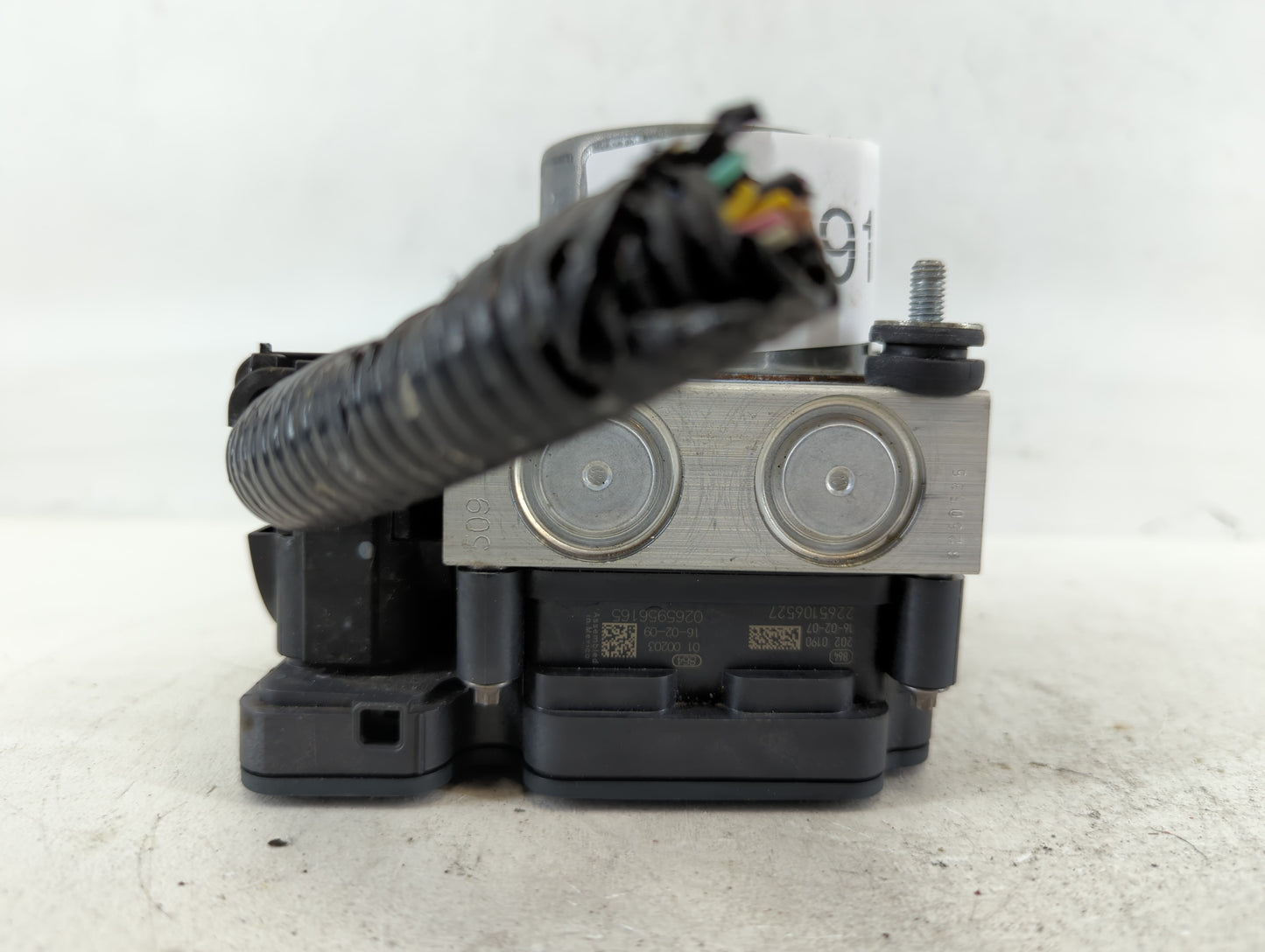 2016 Nissan Rogue ABS Pump Control Module Replacement P/N:47660 9TB0C Fits OEM Used Auto Parts - Oemusedautoparts1.com