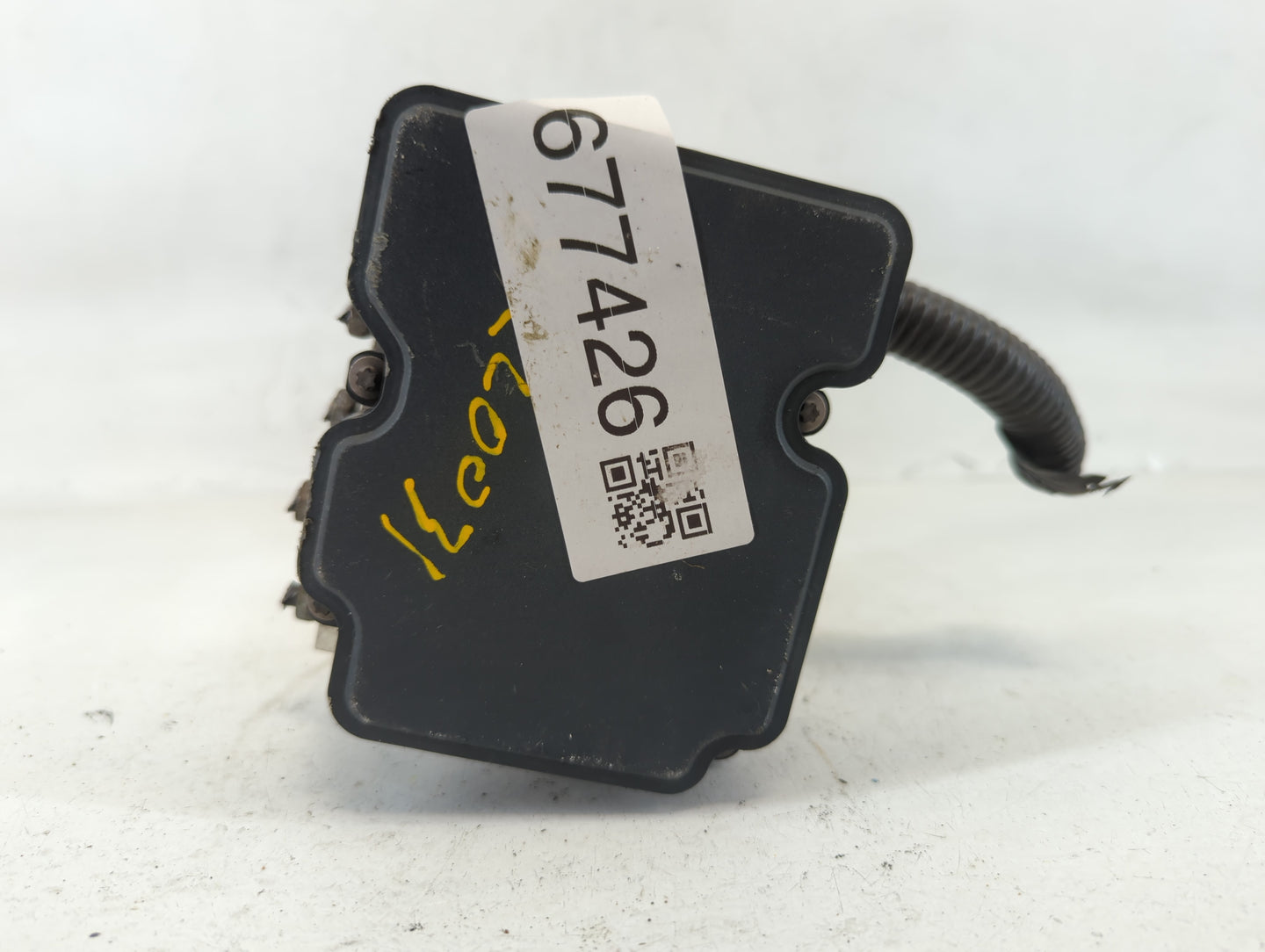 2015-2016 Nissan Rogue ABS Pump Control Module Replacement P/N:47600 5HA1A Fits Fits 2015 2016 OEM Used Auto Parts - Oemused