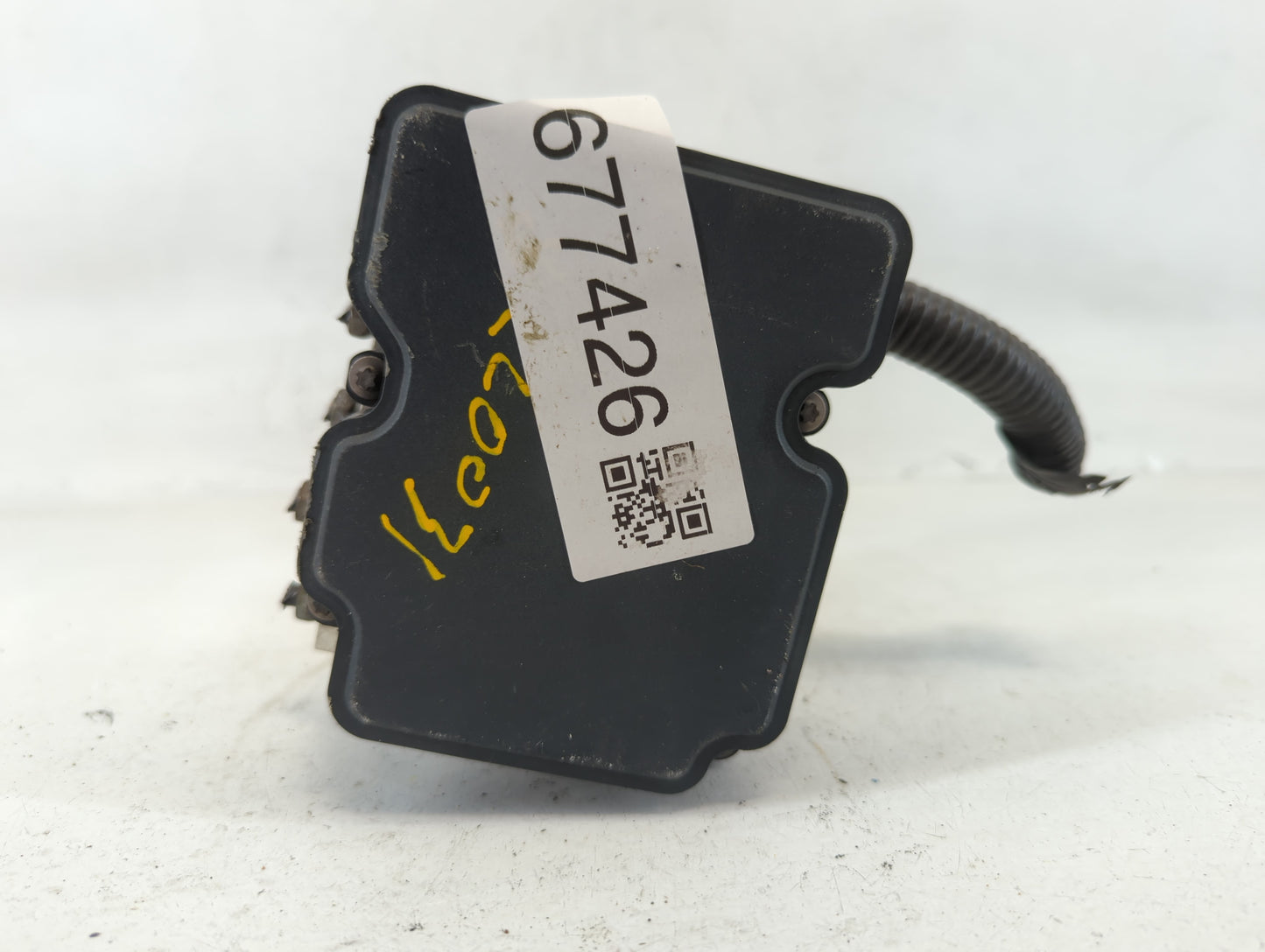 2015-2016 Nissan Rogue ABS Pump Control Module Replacement P/N:47600 5HA1A Fits Fits 2015 2016 OEM Used Auto Parts - Oemused