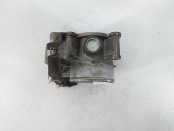 2014-2020 Nissan Rogue Throttle Body P/N:02488 5H13, 3TA60-01 A Fits Fits 2013 2014 2015 2016 2017 2018 2019 2020 OEM Used Auto Parts