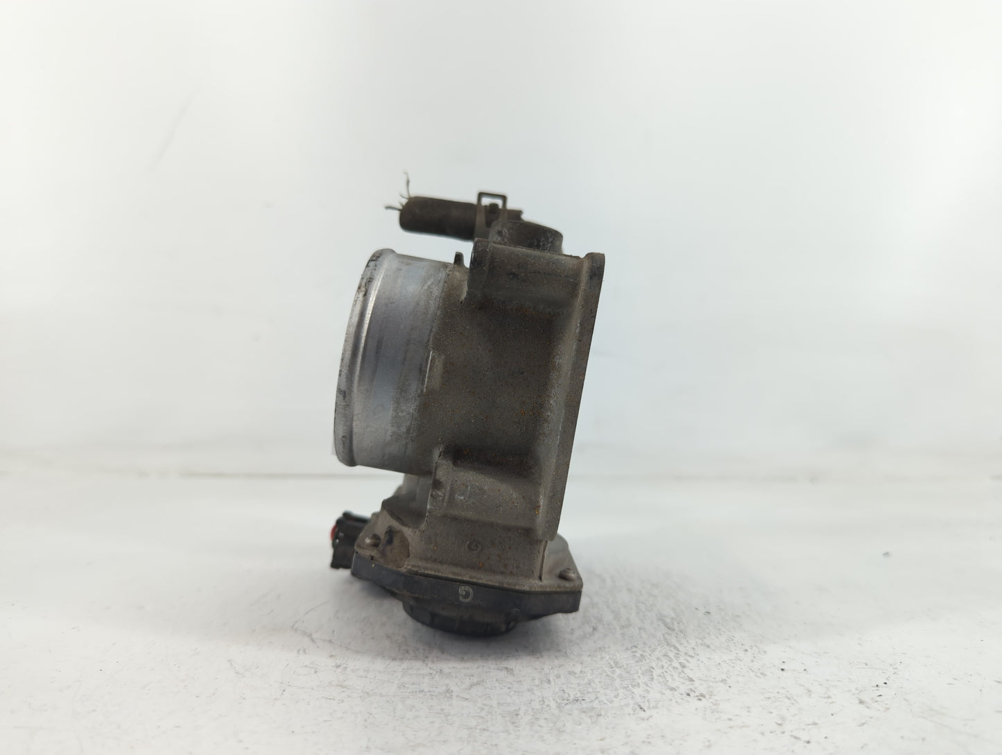 2014-2020 Nissan Rogue Throttle Body P/N:02488 5H13, 3TA60-01 A Fits Fits 2013 2014 2015 2016 2017 2018 2019 2020 OEM Used A