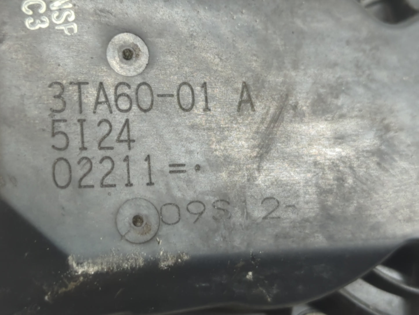 2014-2020 Nissan Rogue Throttle Body P/N:5I24 02211 3TA60-01 A Fits Fits 2013 2014 2015 2016 2017 2018 2019 2020 OEM Used Au