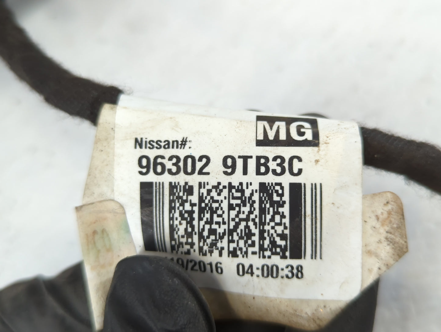 2016 Nissan Rogue Driver Side View Mirror - Left Door Mirror OEM Used - Oemusedautoparts1.com