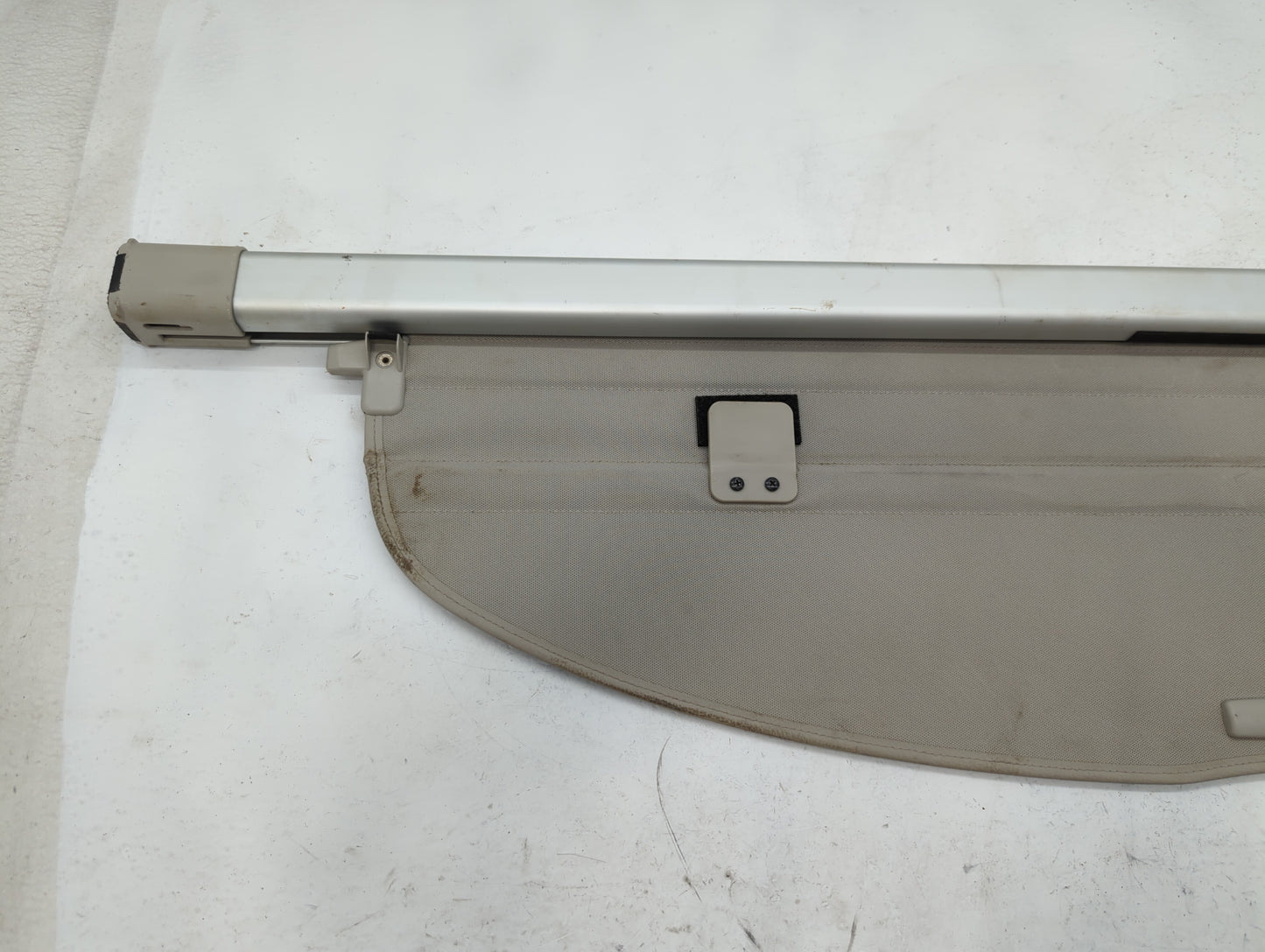 2016 Nissan Rogue Rear Cargo Cover Storage Retractable Shade Tan - Oemusedautoparts1.com