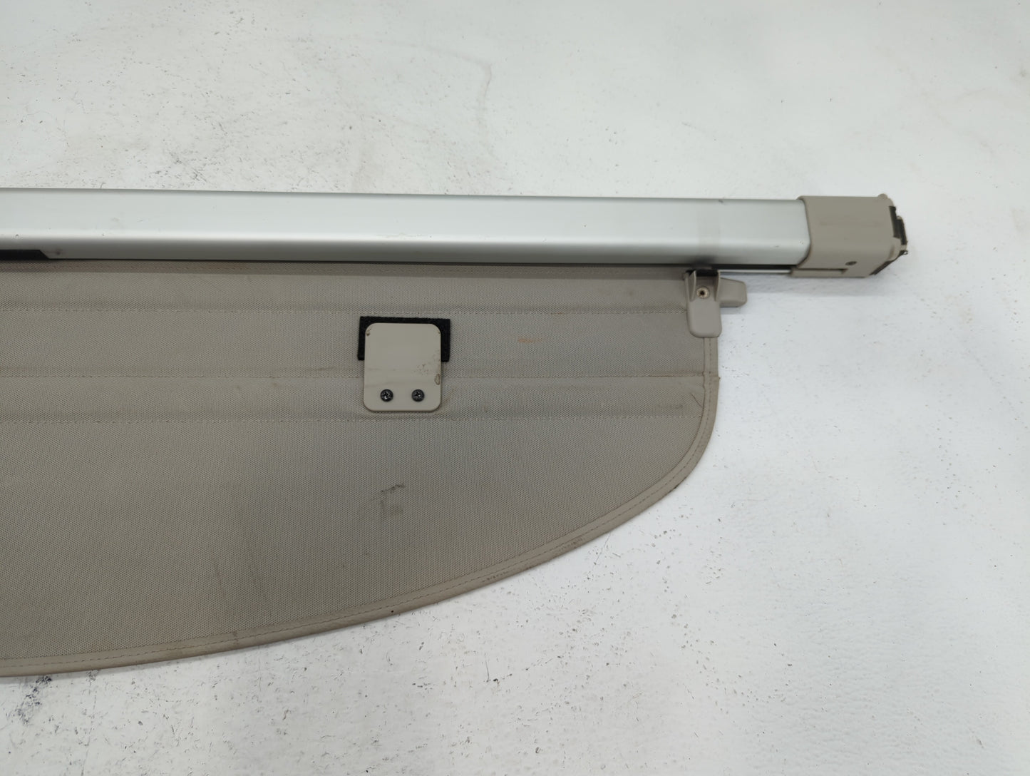2016 Nissan Rogue Rear Cargo Cover Storage Retractable Shade Tan - Oemusedautoparts1.com