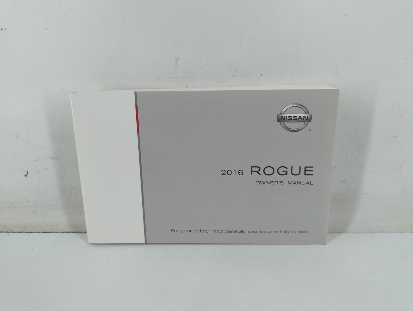 2016 Nissan Rogue Owners Manual Book Guide P/N:OM16EA 0T32U0 OEM Used Auto Parts - Oemusedautoparts1.com