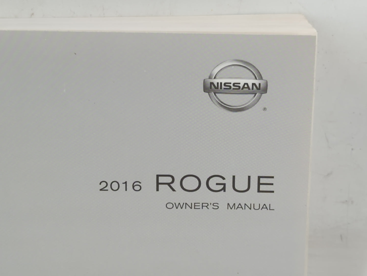 2016 Nissan Rogue Owners Manual Book Guide P/N:OM16EA 0T32U0 OEM Used Auto Parts - Oemusedautoparts1.com