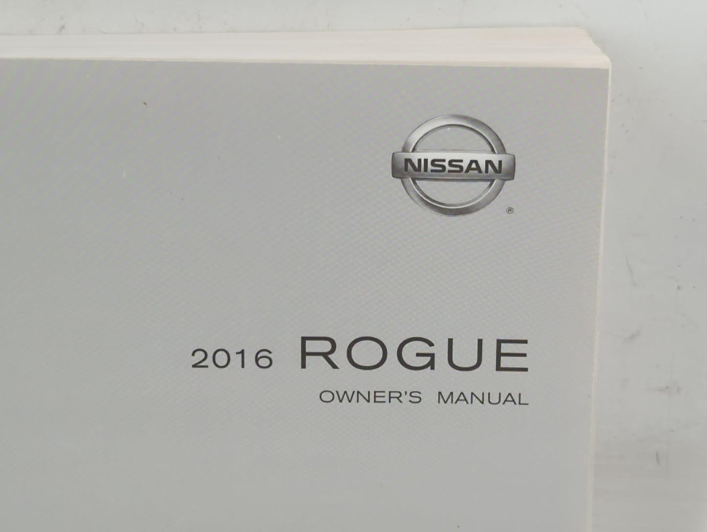 2016 Nissan Rogue Owners Manual Book Guide P/N:OM16EA 0T32U0 OEM Used Auto Parts - Oemusedautoparts1.com