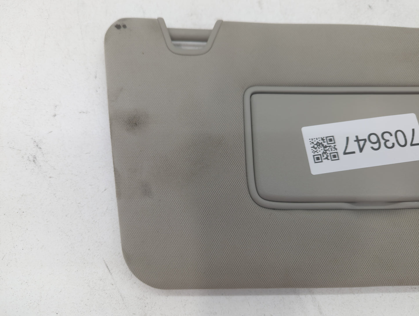 2014-2017 Nissan Rogue Sun Visor Shade Replacement Passenger Right Mirror Fits Fits 2014 2015 2016 2017 OEM Used Auto Parts 