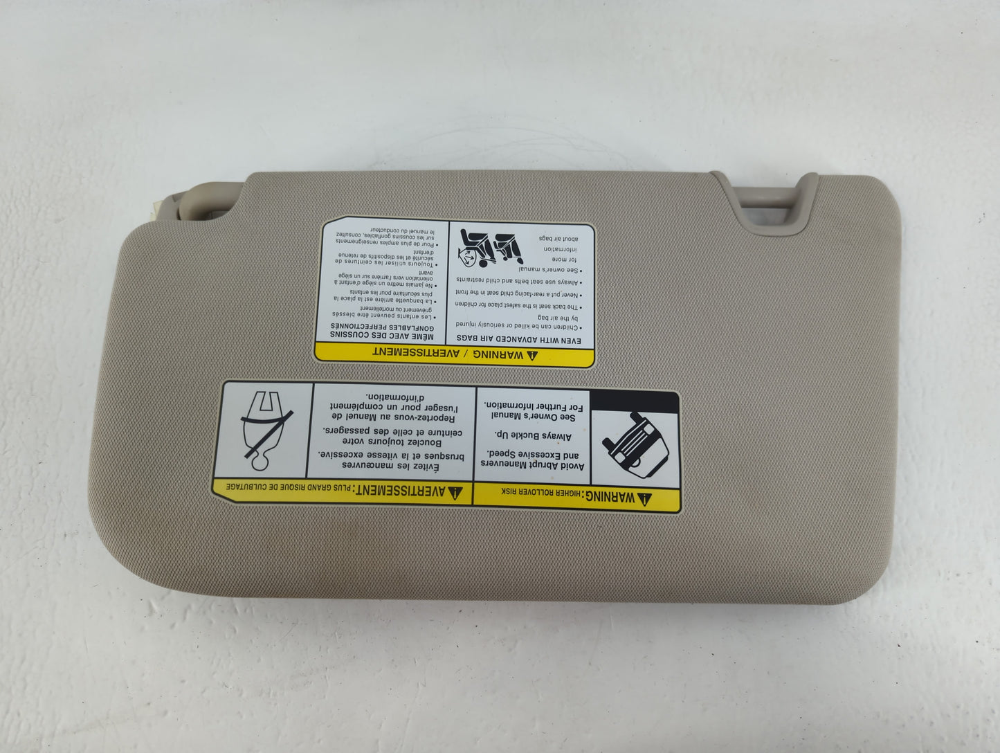 2014-2017 Nissan Rogue Sun Visor Shade Replacement Passenger Right Mirror Fits Fits 2014 2015 2016 2017 OEM Used Auto Parts 