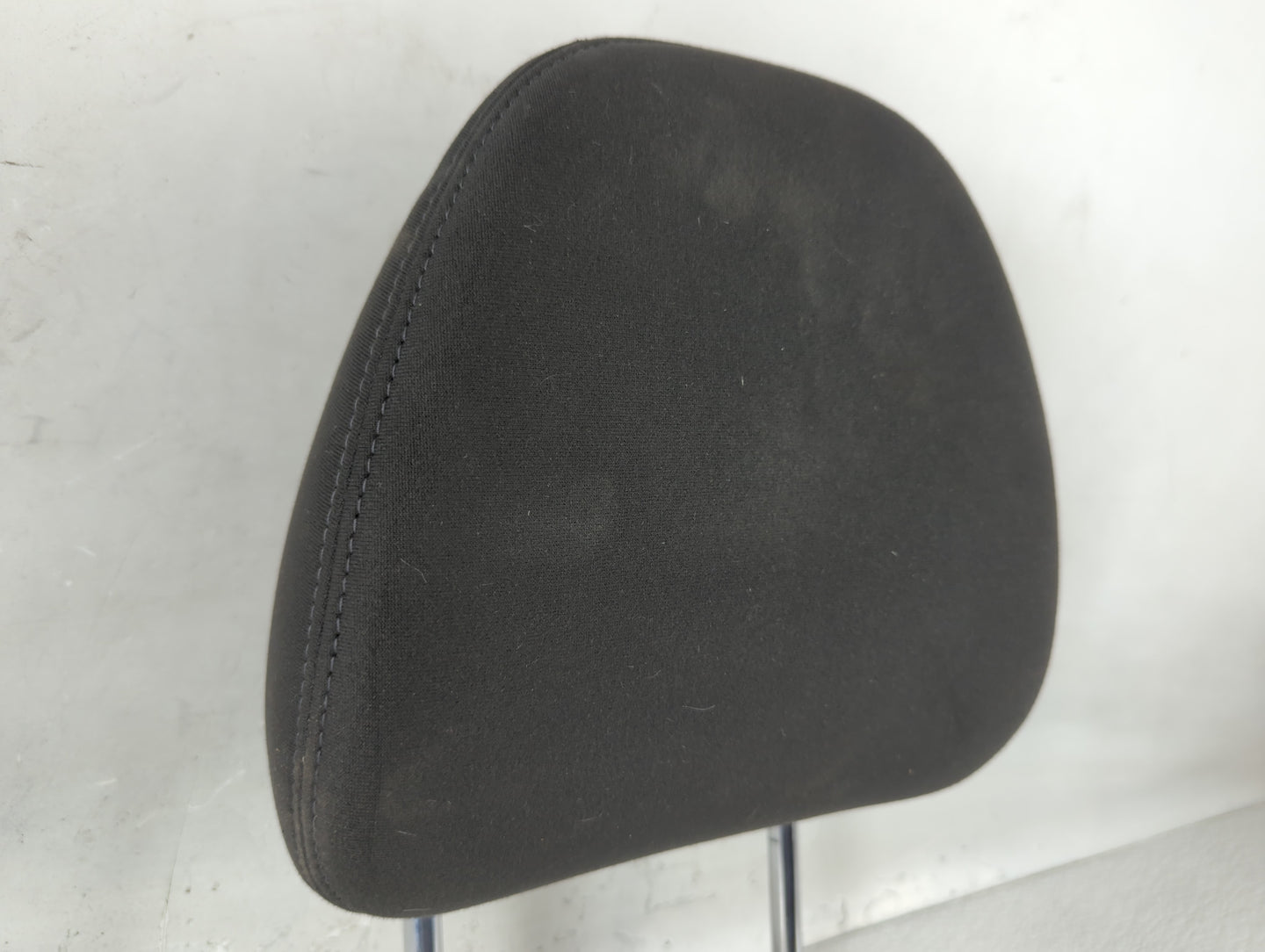 2016 Nissan Rogue Headrest Head Rest Front Driver Passenger Seat Fits OEM Used Auto Parts - Oemusedautoparts1.com