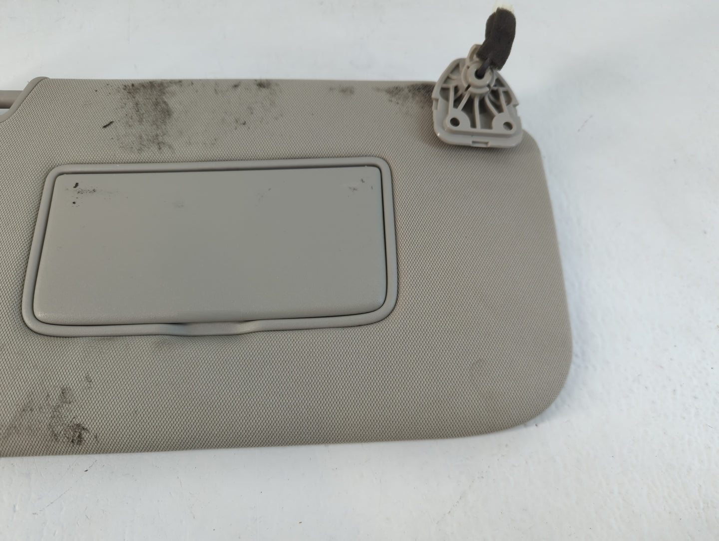 2014-2017 Nissan Rogue Sun Visor Shade Replacement Passenger Right Mirror Fits Fits 2014 2015 2016 2017 OEM Used Auto Parts 