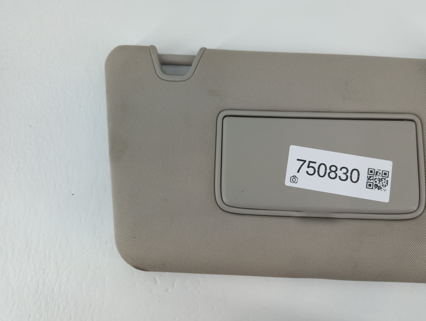 2014-2017 Nissan Rogue Sun Visor Shade Replacement Passenger Right Mirror Fits Fits 2014 2015 2016 2017 OEM Used Auto Parts 
