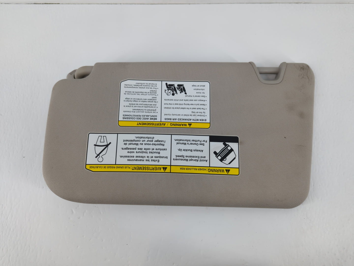 2014-2017 Nissan Rogue Sun Visor Shade Replacement Passenger Right Mirror Fits Fits 2014 2015 2016 2017 OEM Used Auto Parts 