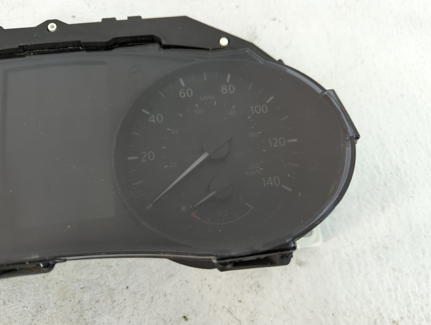 2016 Nissan Rogue Instrument Cluster Speedometer Gauges P/N:W8KD 5HA8A Fits OEM Used Auto Parts - Oemusedautoparts1.com
