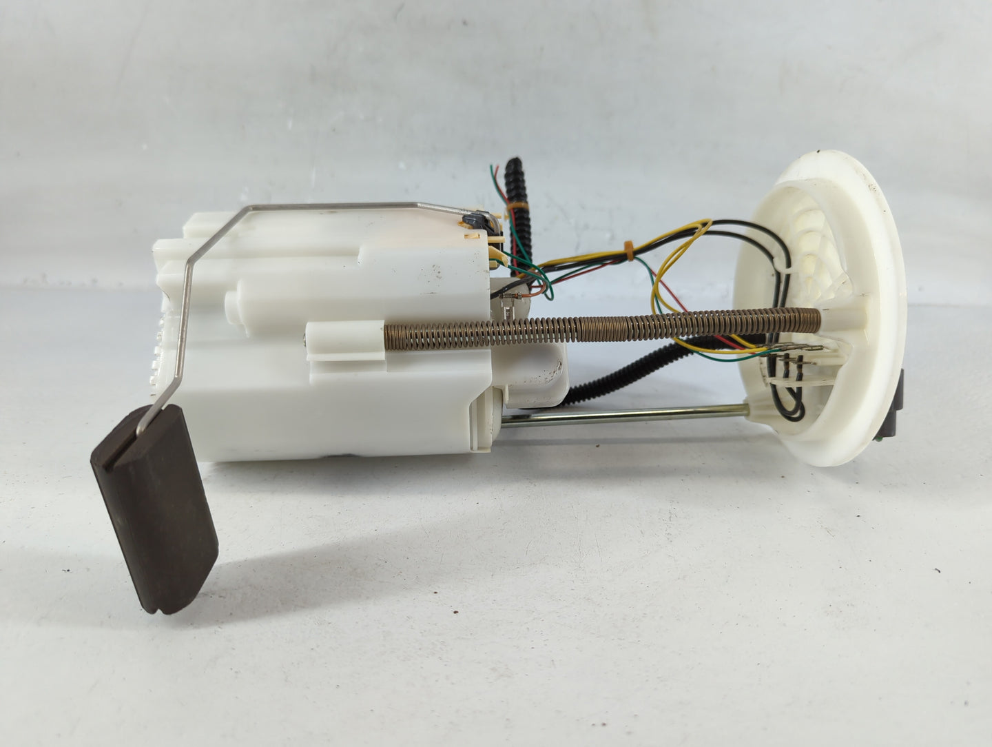 2014-2020 Nissan Rogue Electrical Gas Fuel Pump Assembly - Oemusedautoparts1.com