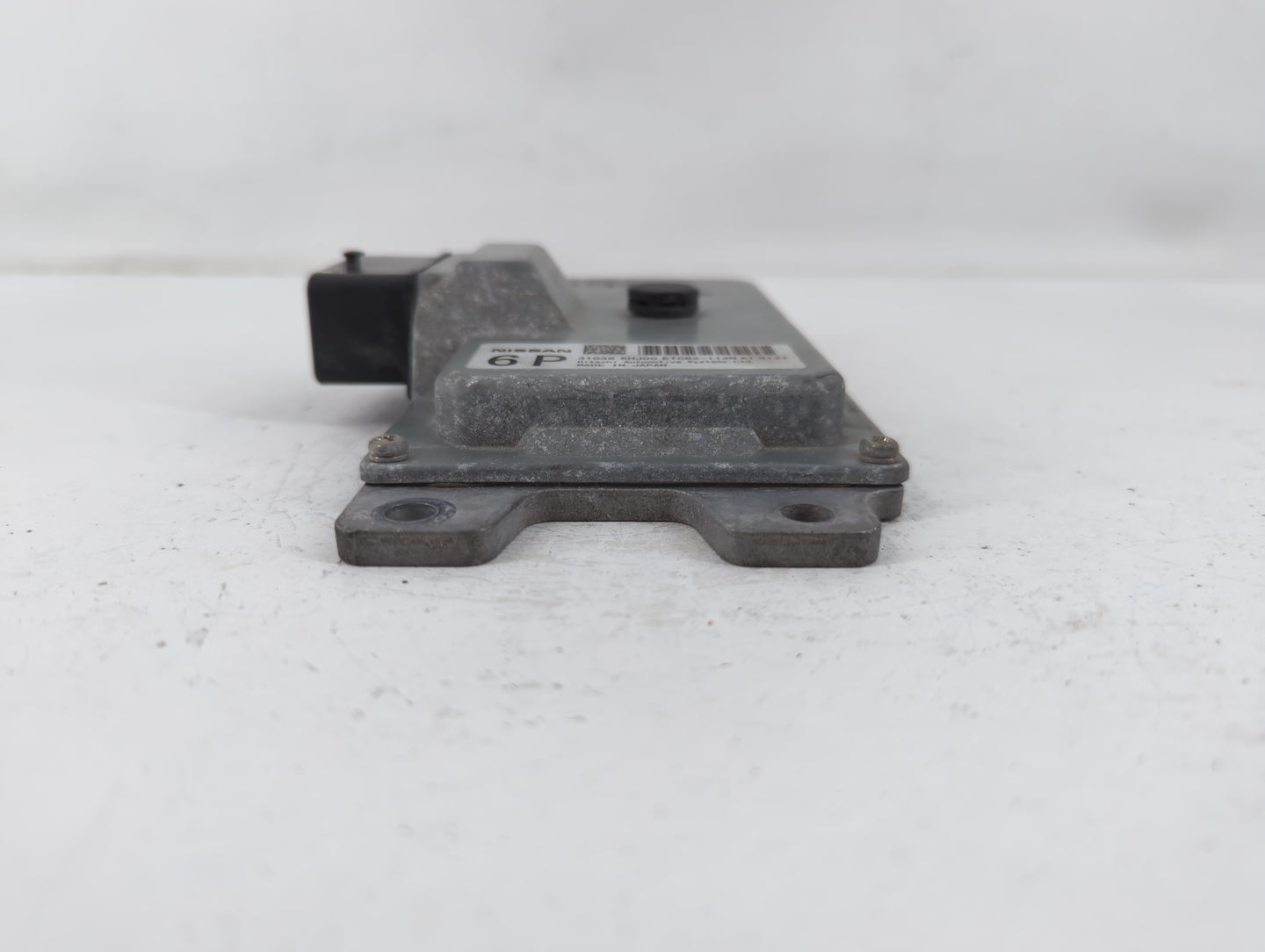 2015-2016 Nissan Rogue Body Control Module Bcm Inner Cabin Fuse Box - Oemusedautoparts1.com