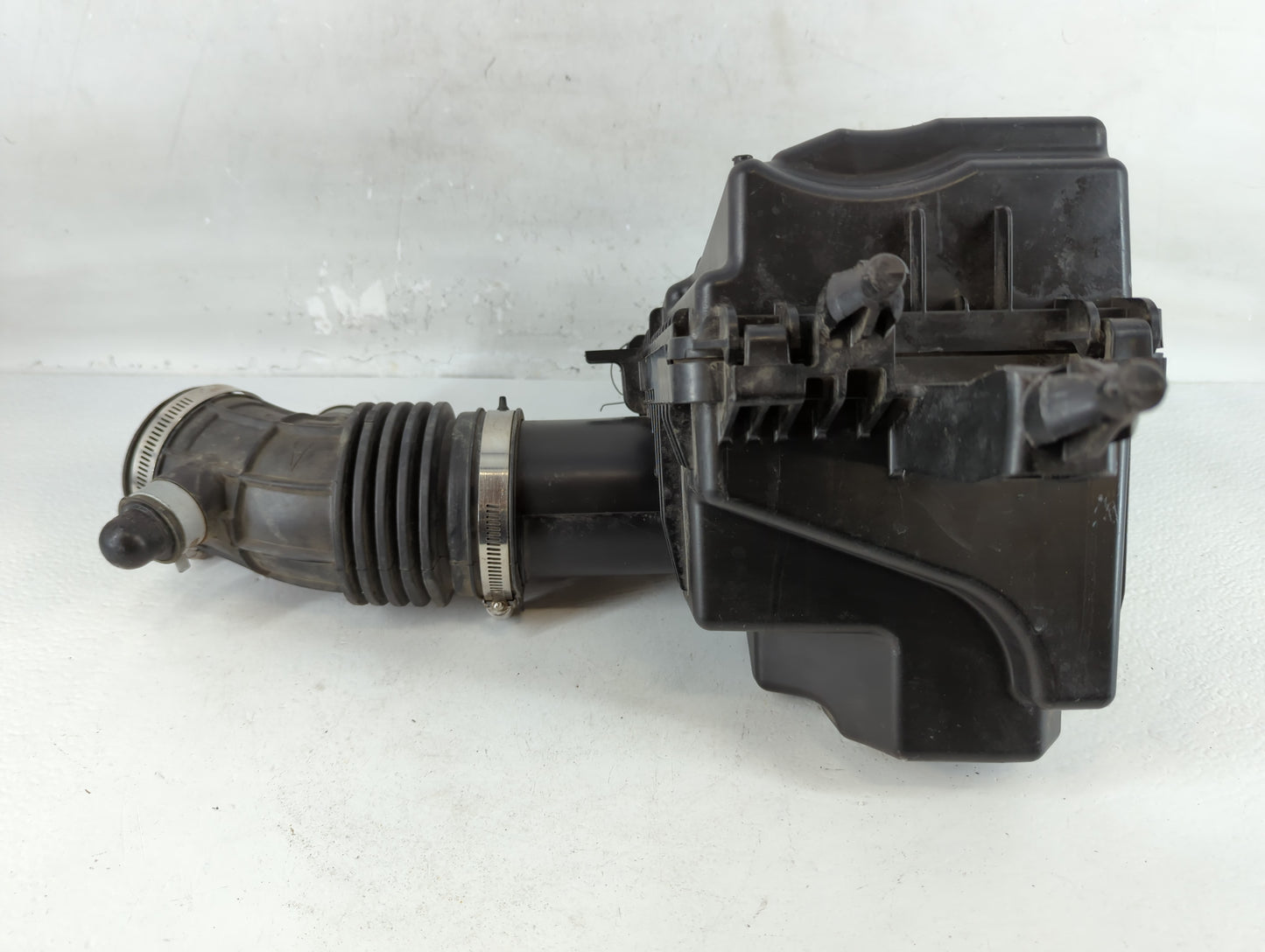2015-2019 Nissan Rogue Air Cleaner Intake-duct Hose Tube - Oemusedautoparts1.com