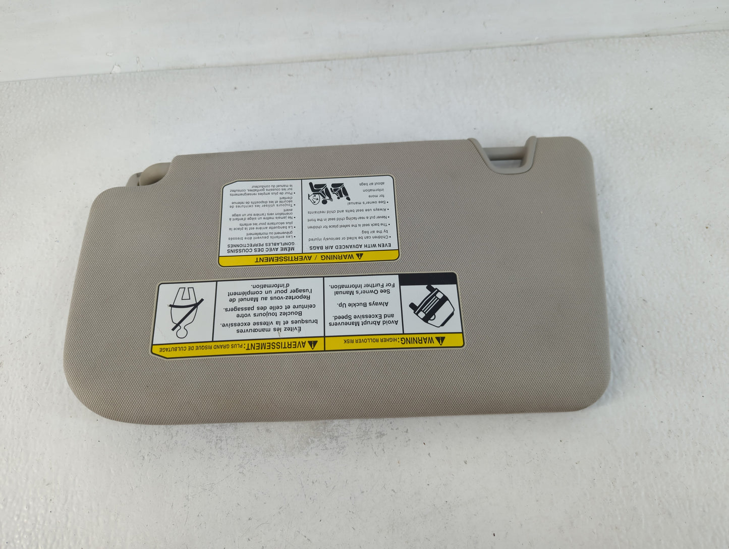 2014-2017 Nissan Rogue Sun Visor Shade Replacement Passenger Right Mirror Fits Fits 2014 2015 2016 2017 OEM Used Auto Parts 