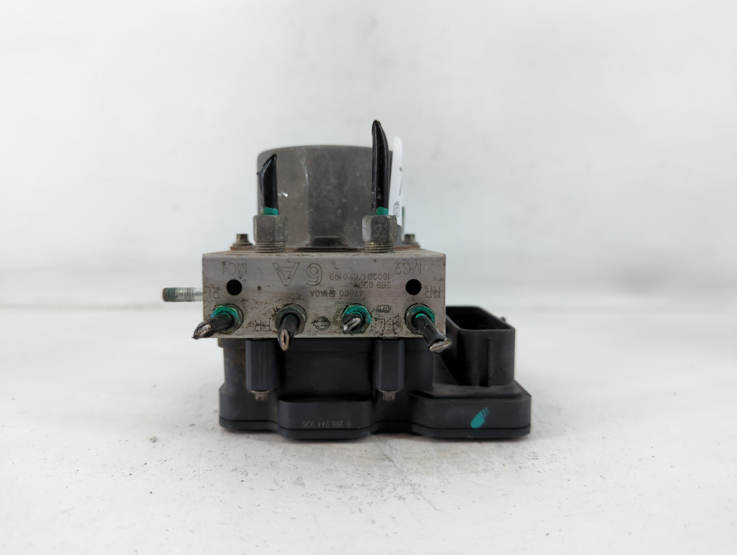 2015-2016 Nissan Rogue ABS Pump Control Module Replacement P/N:269 620 47660 5HA0A Fits Fits 2015 2016 OEM Used Auto Parts -