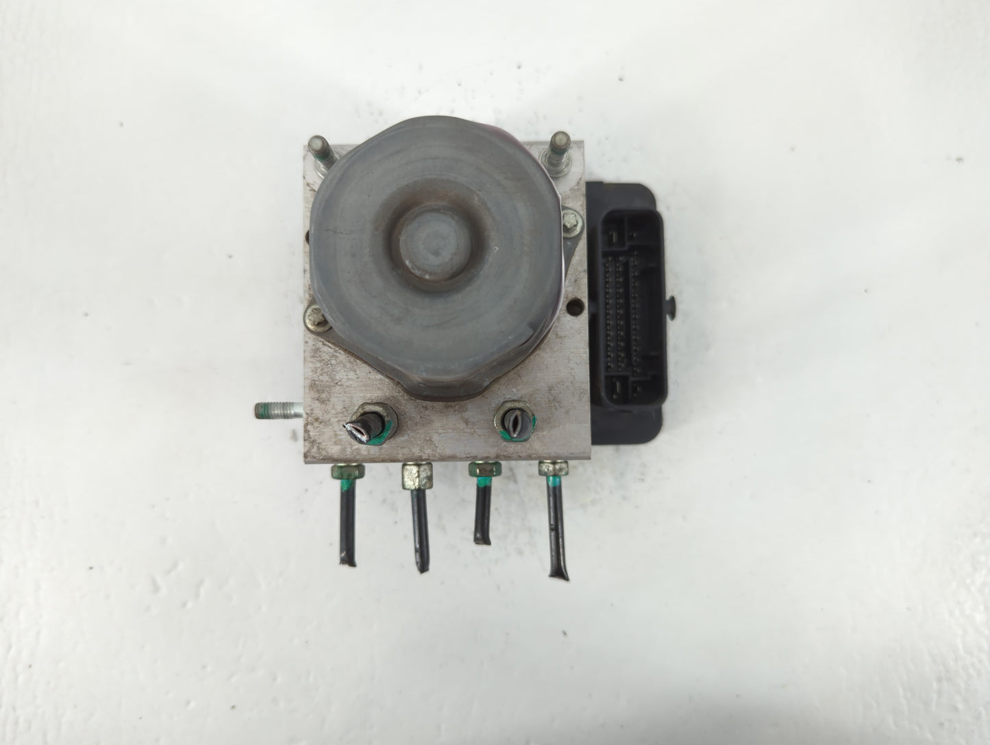 2015-2016 Nissan Rogue ABS Pump Control Module Replacement P/N:269 620 47660 5HA0A Fits Fits 2015 2016 OEM Used Auto Parts -