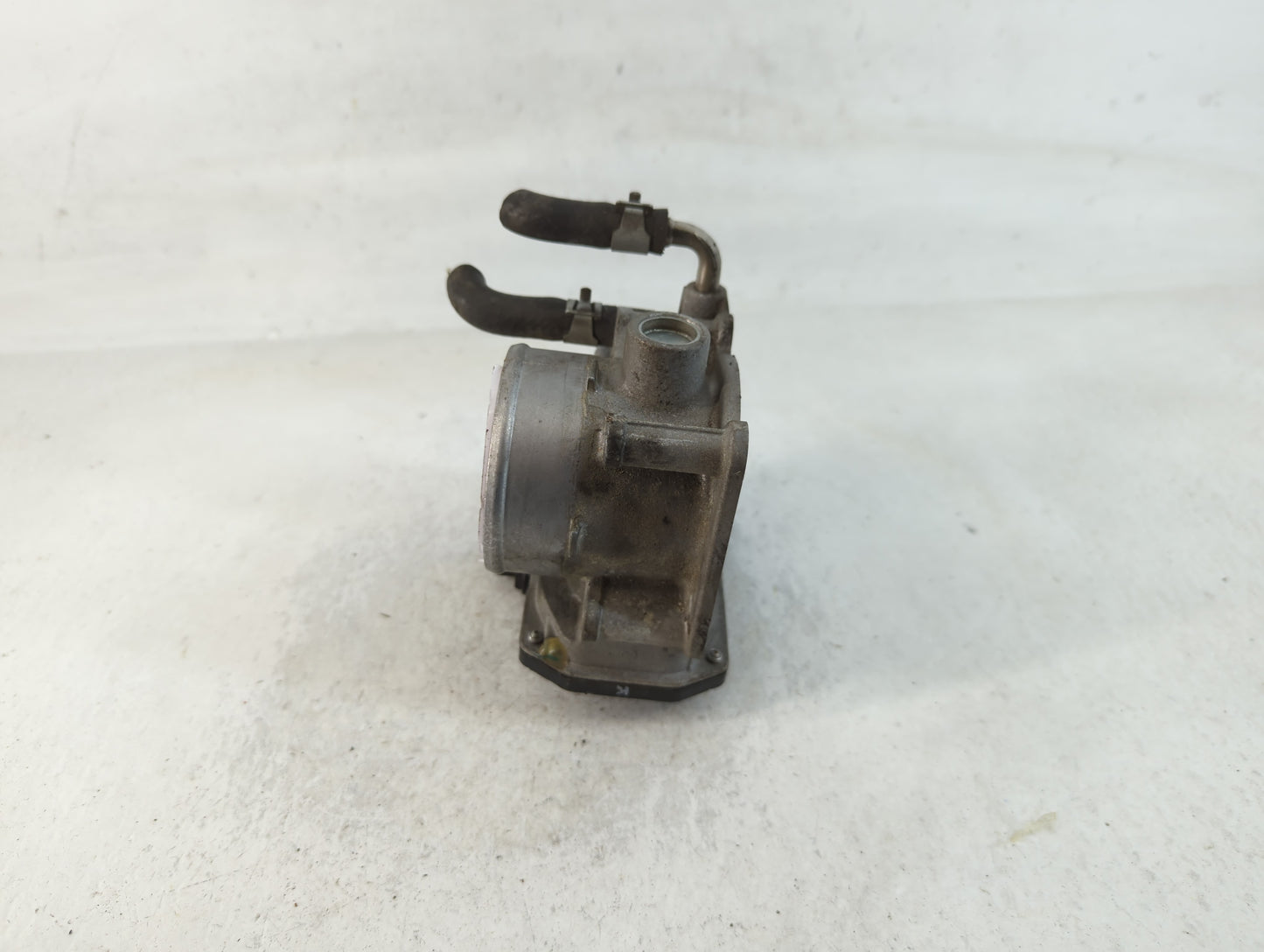 2014-2020 Nissan Rogue Throttle Body P/N:3TA60-01 A Fits Fits 2013 2014 2015 2016 2017 2018 2019 2020 OEM Used Auto Parts - 