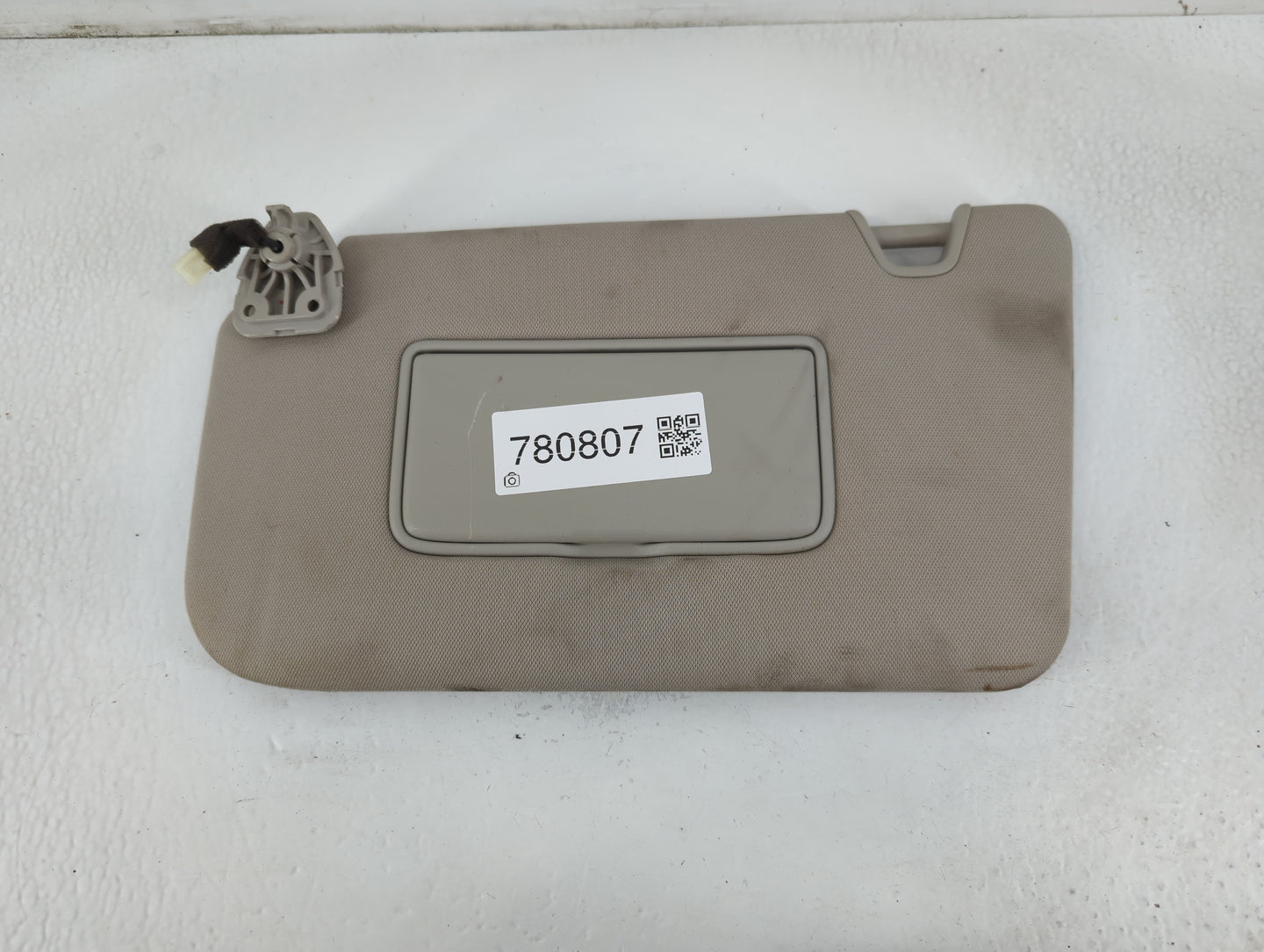 2014-2017 Nissan Rogue Sun Visor Shade Replacement Passenger Right Mirror Fits Fits 2014 2015 2016 2017 OEM Used Auto Parts 
