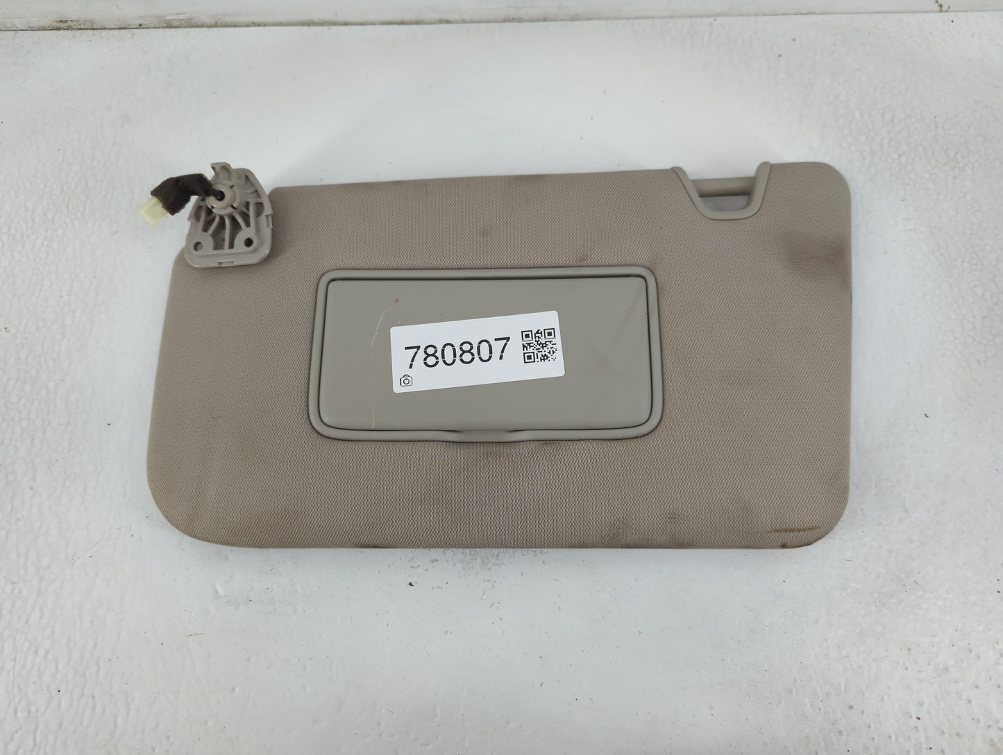 2014-2017 Nissan Rogue Sun Visor Shade Replacement Passenger Right Mirror Fits Fits 2014 2015 2016 2017 OEM Used Auto Parts 