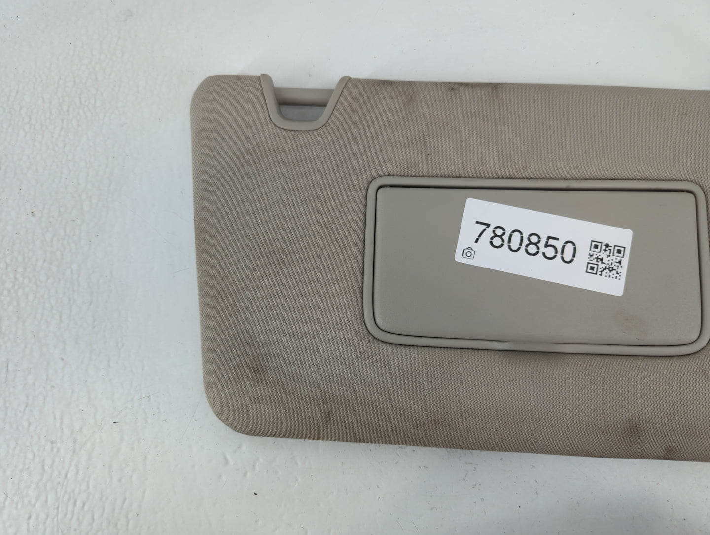 2014-2017 Nissan Rogue Sun Visor Shade Replacement Passenger Right Mirror Fits Fits 2014 2015 2016 2017 OEM Used Auto Parts 