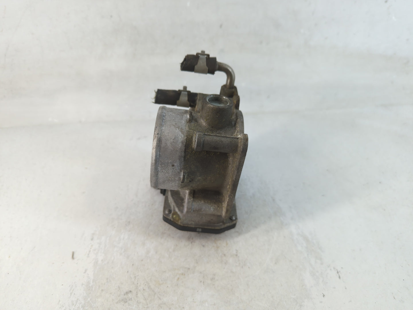 2014-2020 Nissan Rogue Throttle Body P/N:3TA60-01 A Fits Fits 2013 2014 2015 2016 2017 2018 2019 2020 OEM Used Auto Parts - 