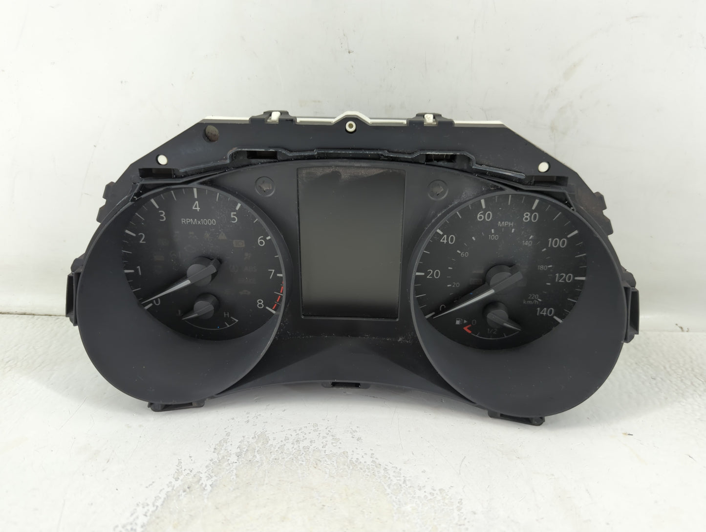 2016 Nissan Rogue Instrument Cluster Speedometer Gauges P/N:5HA8A/UNX8 Fits OEM Used Auto Parts - Oemusedautoparts1.com