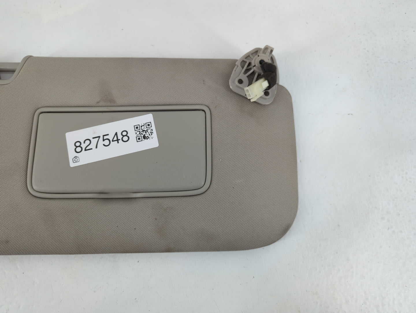 2014-2017 Nissan Rogue Sun Visor Shade Replacement Passenger Right Mirror Fits Fits 2014 2015 2016 2017 OEM Used Auto Parts 