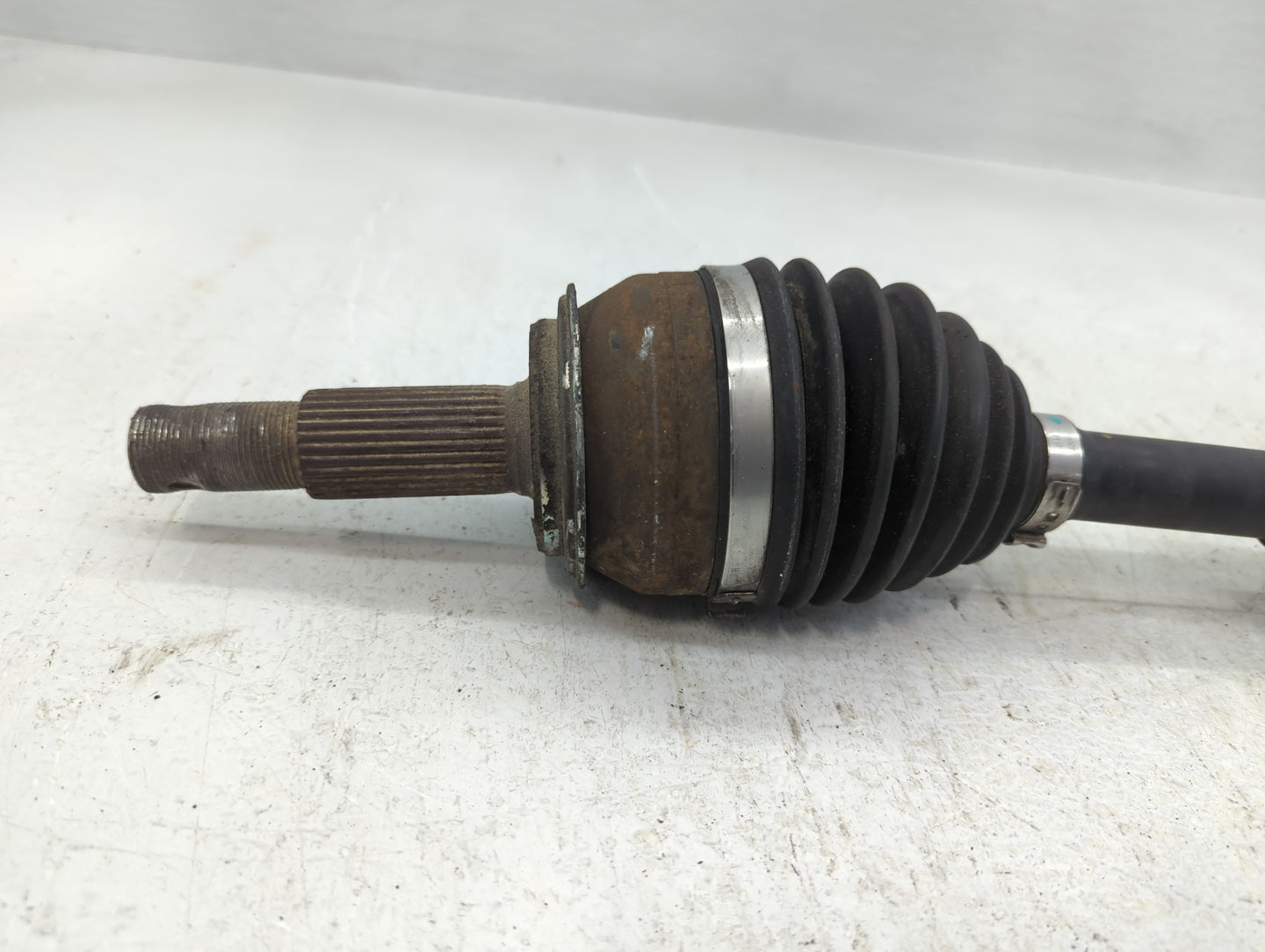 2014-2020 Nissan Rogue Axle Shaft Front Driver Cv C/v - Oemusedautoparts1.com