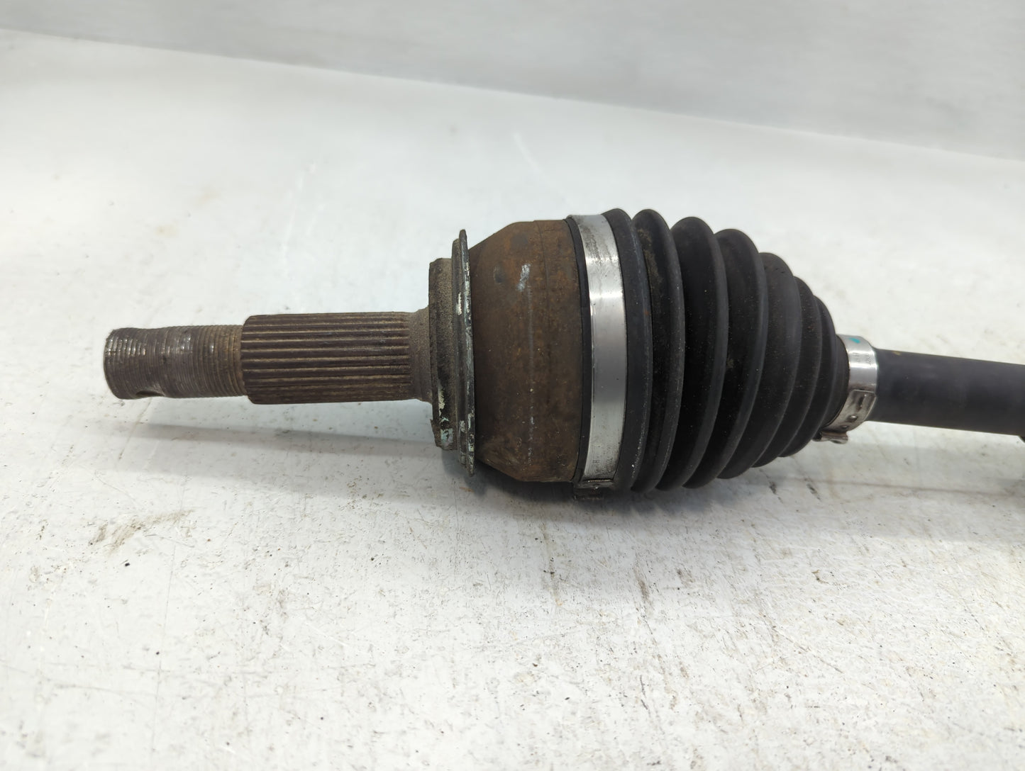 2014-2020 Nissan Rogue Axle Shaft Front Driver Cv C/v - Oemusedautoparts1.com