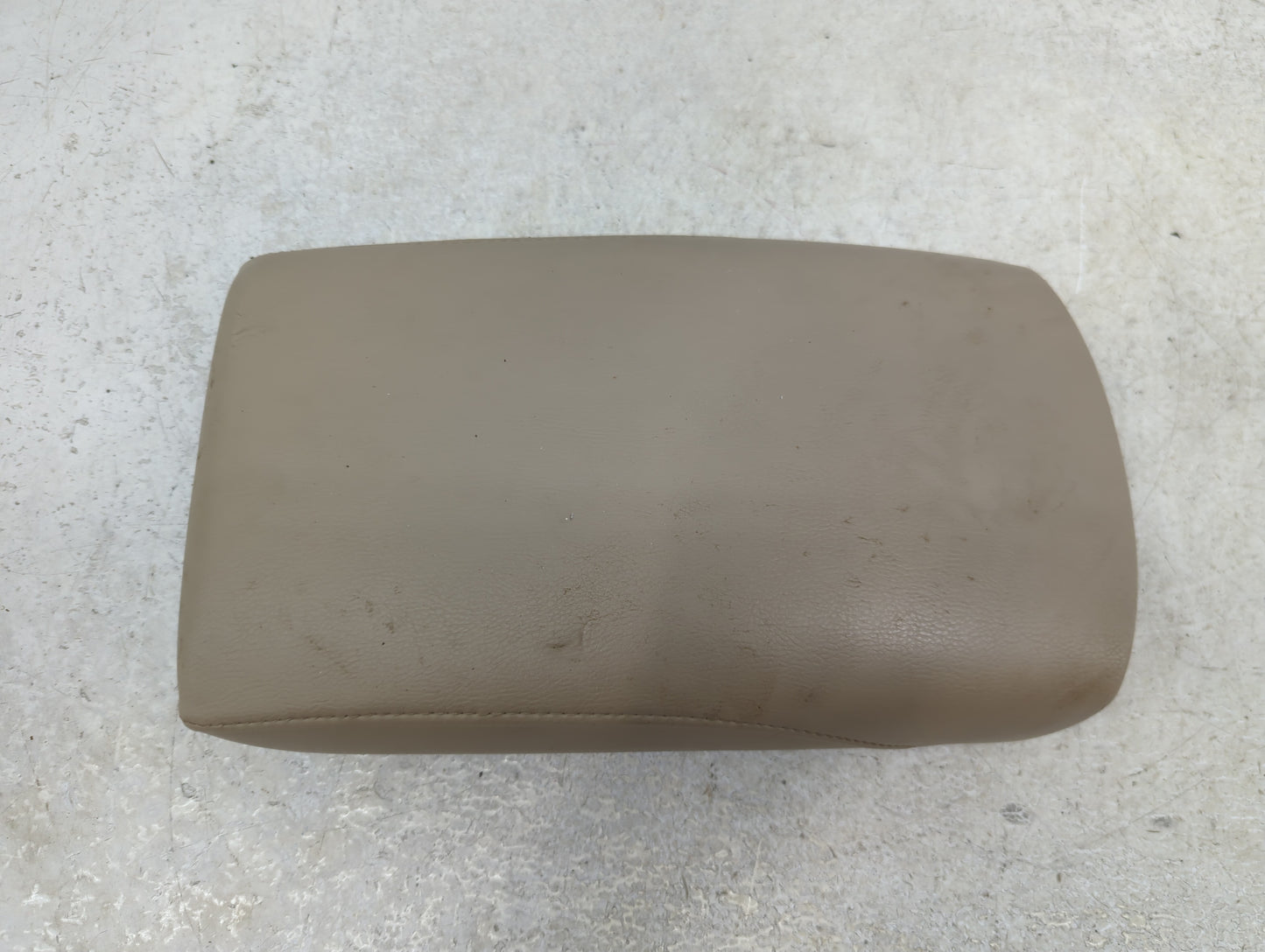 2016 Nissan Rogue Center Console Armrest Cover Lid Fits OEM Used Auto Parts - Oemusedautoparts1.com