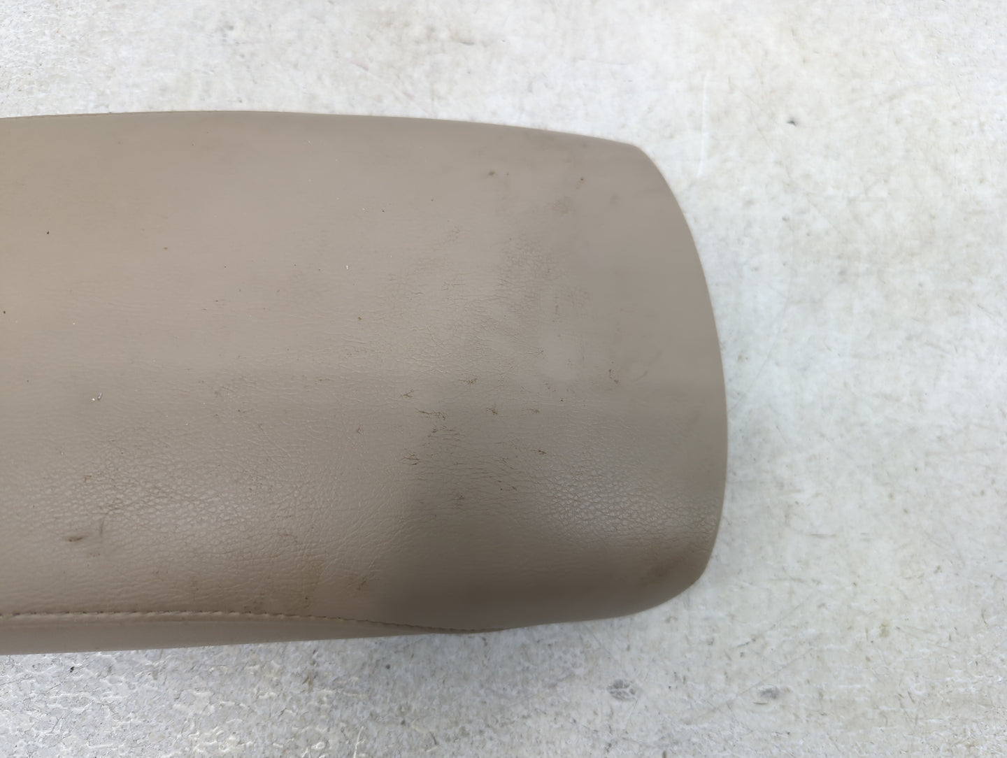 2016 Nissan Rogue Center Console Armrest Cover Lid Fits OEM Used Auto Parts - Oemusedautoparts1.com