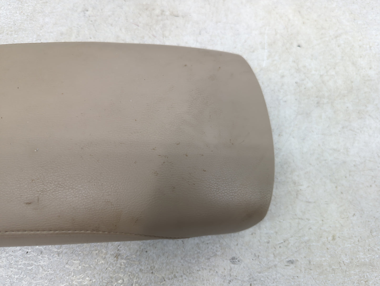 2016 Nissan Rogue Center Console Armrest Cover Lid Fits OEM Used Auto Parts - Oemusedautoparts1.com