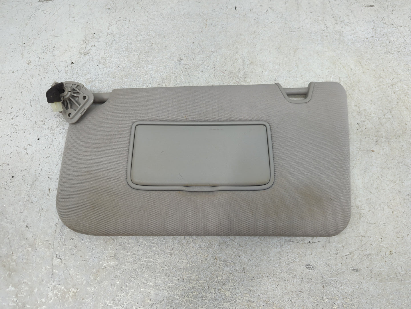2014-2017 Nissan Rogue Sun Visor Shade Replacement Driver Left Mirror Fits Fits 2014 2015 2016 2017 OEM Used Auto Parts - Oe
