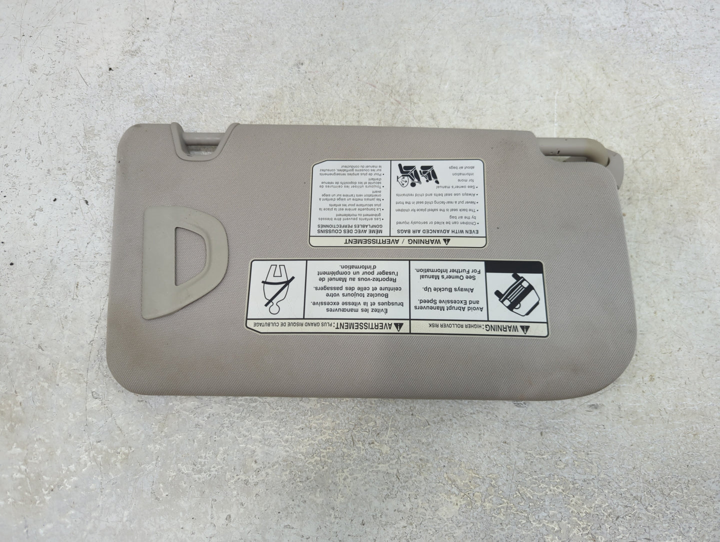 2014-2017 Nissan Rogue Sun Visor Shade Replacement Driver Left Mirror Fits Fits 2014 2015 2016 2017 OEM Used Auto Parts - Oe