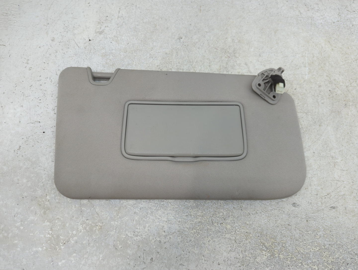 2014-2017 Nissan Rogue Sun Visor Shade Replacement Passenger Right Mirror Fits Fits 2014 2015 2016 2017 OEM Used Auto Parts 