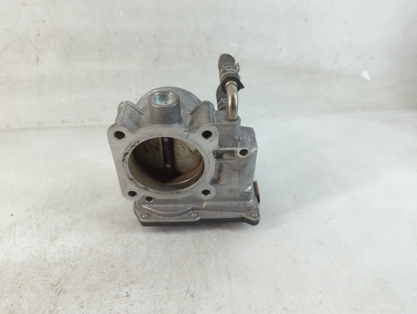 2014-2020 Nissan Rogue Throttle Body P/N:3TA60-0 Fits Fits 2013 2014 2015 2016 2017 2018 2019 2020 OEM Used Auto Parts - Oem