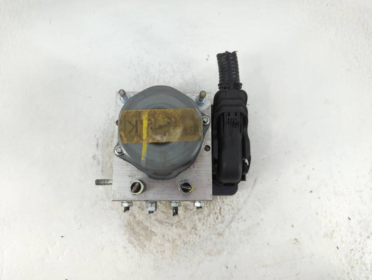 2016 Nissan Rogue Anti-Lock Brake ABS Pump Module Actuator OEM P/N:47660 9TB0A 269 620 Fits OEM Used Auto Parts - Oemusedaut