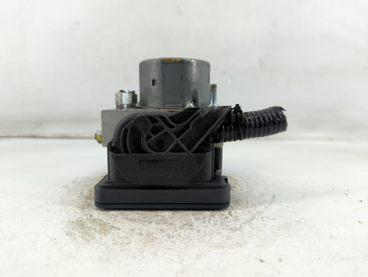 2016 Nissan Rogue Anti-Lock Brake ABS Pump Module Actuator OEM P/N:47660 9TB0A 269 620 Fits OEM Used Auto Parts - Oemusedaut